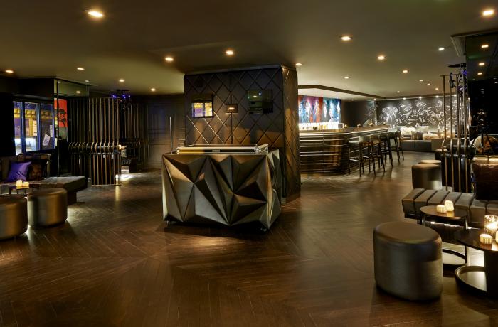 Le Bar-Club le Bar Brûlé à Paris 9 - Le rez-de-chaussée