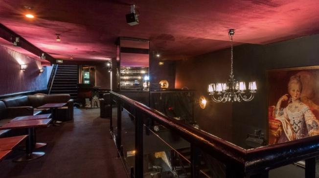 Le Bar-Club le Scarlett à Paris 6 - La totalité de l'établissement