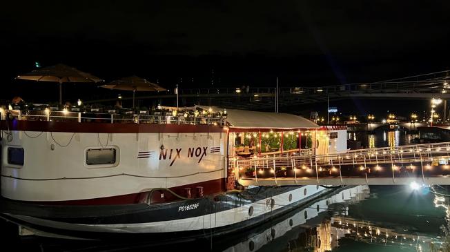 La péniche le Nix Nox à Paris 13 - Le Nix Nox