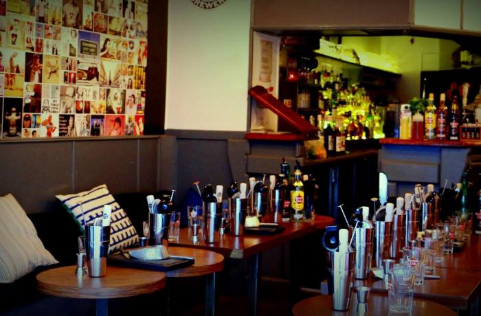 Le Bar à cocktail le Little Bastards à Paris 5 - Un aménagement cosy