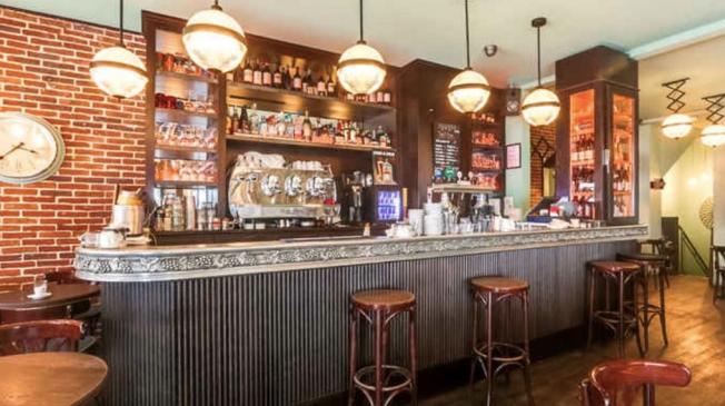 Le Bar-Restaurant le comptoir des frangins à Paris 2 - Le rez-de-chaussée