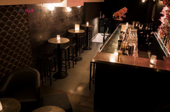 Le Bar le Superb' à Paris 2 - Le rez-de-chausée