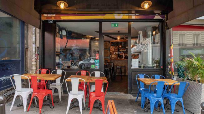 Le Bar le Dagobert à Paris 18 - Le bar