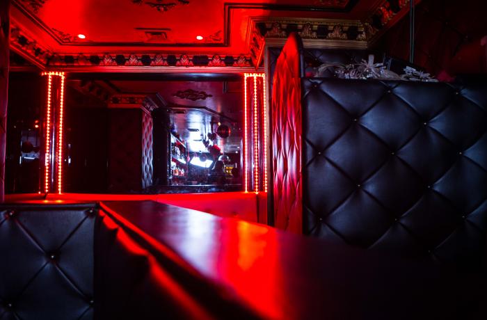 Le Bar le 37/CARRE P à Paris 8 - Le Salon Privé
