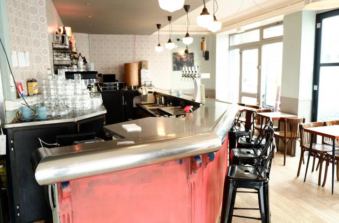 Le Bar l'A minima Café à Paris 12 - Le comptoir