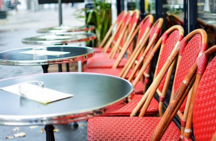Le Bar-Restaurant le Café des canailles à Paris 11 - La terrasse