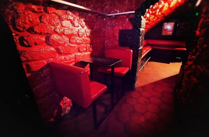 Le club l'Anamorphose à Paris 1 - Un espace de la cave
