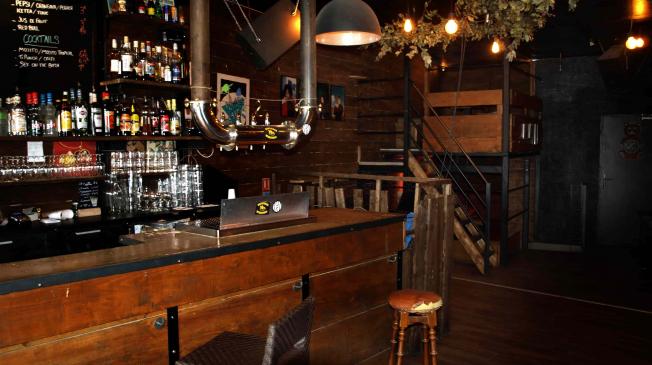 Le Bar les Koloc's à Nantes - Le bar