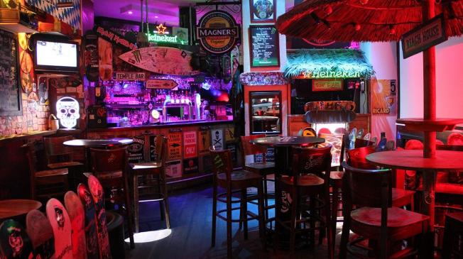Réserver, privatiser l'aperock cafe paris 11 rock surf chill salle