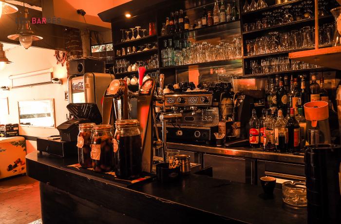 Le Bar-Pub le Magnolia à Paris 20 - Le bar