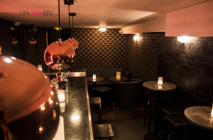 Le Bar le Superb' à Paris 2 - Le rez-de-chausée
